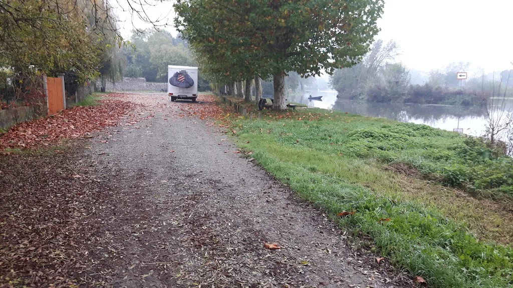 TOUTOU PLUS - photo 1