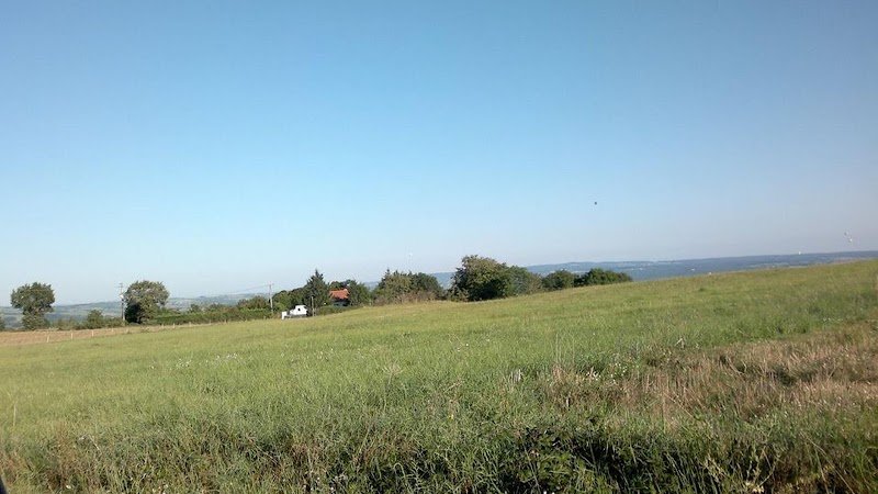 Champeyroux Yves Pension Canine les Baloyes - photo 1