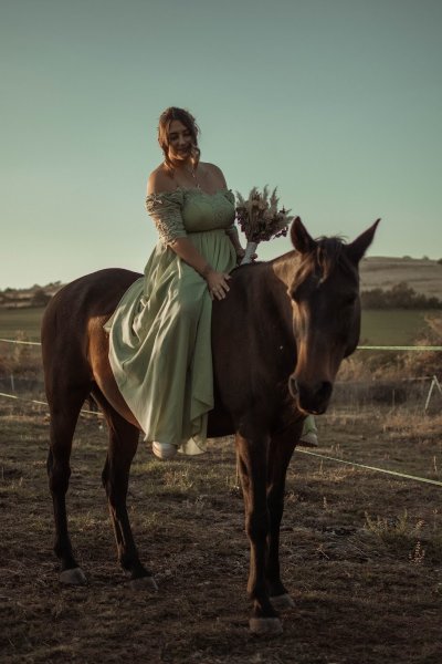 Equi'Sage - Comportementaliste, masseuse-algothérapeute & énergéticienne - photo 1