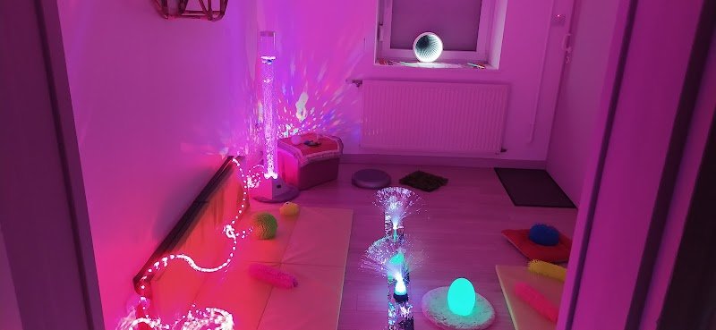 Florian PIERQUIN Flo educ'ation éducateur spécialisé libéral à domicile et séances snoezelen en Meuse