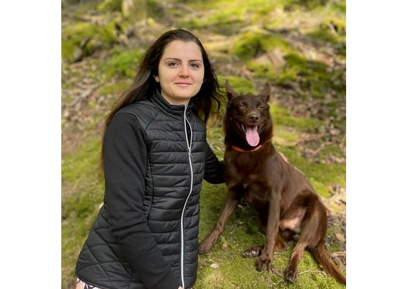 Anne GLADEL Ostéopathe animalier OA 981 - Canin Equin Bovin NAC - Déplacements en Lorraine et en Alsace