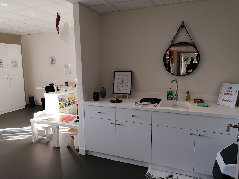 Jonathan LAINE - Educateur spécialisé - photo 1